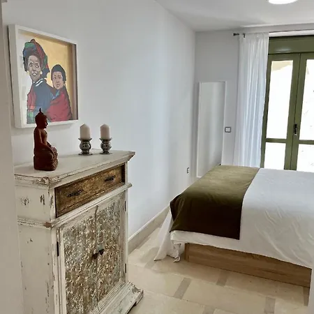 Apartment 1d Brand New Downtown Sevilla, Azofaifo Street Seville